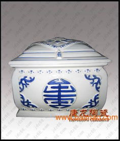 景德鎮陶瓷精致骨灰盒,宮廷陶瓷骨灰盒,景德鎮陶瓷精致骨灰盒,宮廷陶瓷骨灰盒生產廠家,景德鎮陶瓷精致骨灰盒,宮廷陶瓷骨灰盒價格