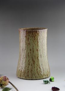 孤品粗陶花插原創純手工 器世界精品茶具小編淺談家居插花藝術